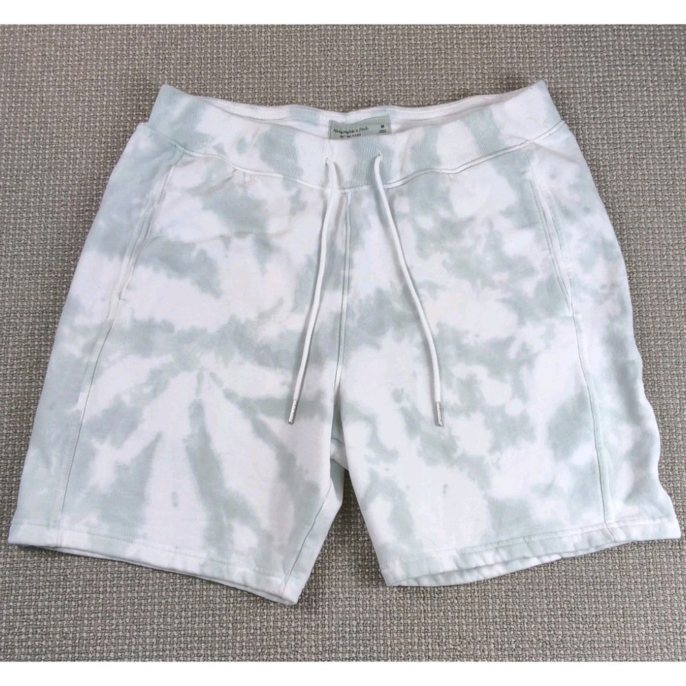 Abercrombie & Fitch Men's Essential Fleece Sweat ShortsAbercrombie & Fitch Men's